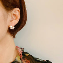 Load image into Gallery viewer, Estate Pearl And Shine Stud Earrings