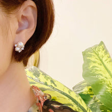 Load image into Gallery viewer, Estate Pearl And Shine Stud Earrings
